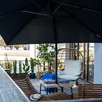 Centaurus 15 By Rent4you *